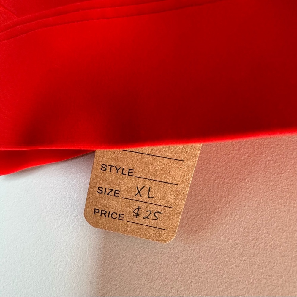 Athleta Vibrant Red Sports Bra - Picture 2 of 4